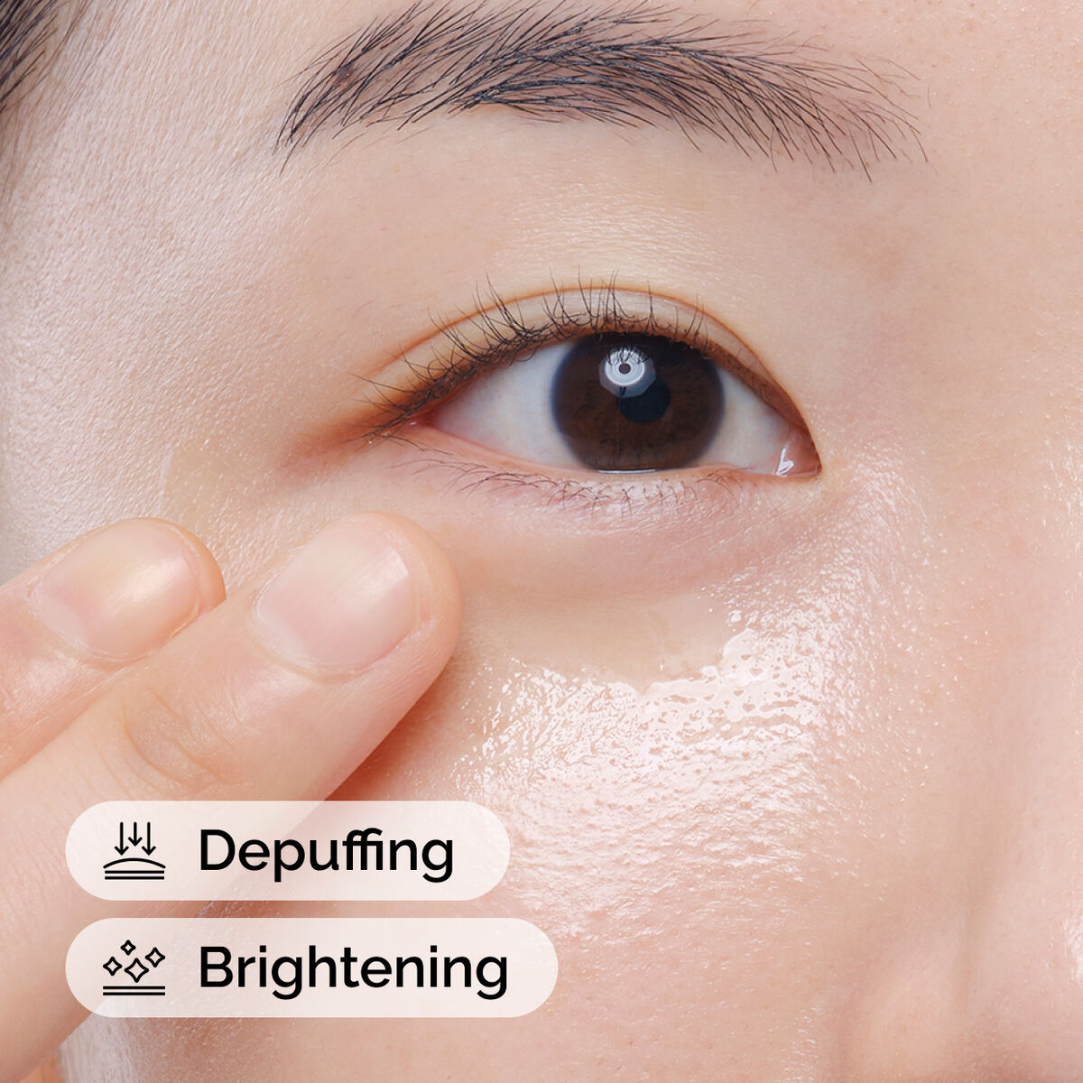 caffeine-solution-5-egcg-eye-serum-n8 ord-caffeine-solution-egcg-model-application-with-benefits.jpg