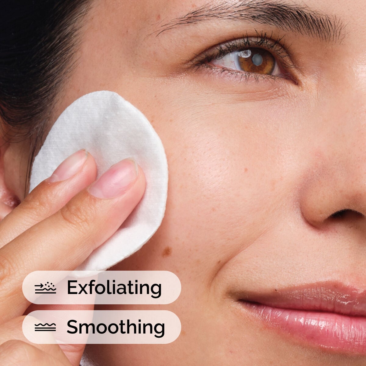 glycolic-acid-7-exfoliating-toner-l0 ord-glycolic-acid-exfoliating-toner-model-application-with-benefits.jpg