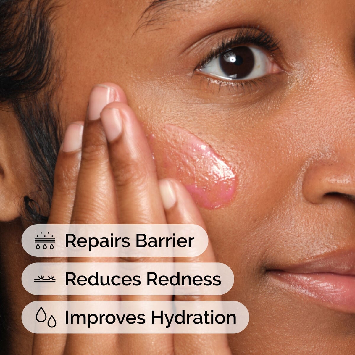soothing-and-barrier-support-serum-d0 ord-soothing-barrier-support-serum-model-application-with-benefits.jpg